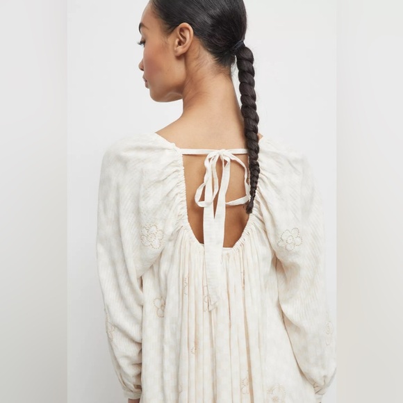 Urban Outfitters Vienna Maxi Dress size small - Picture 3 of 14